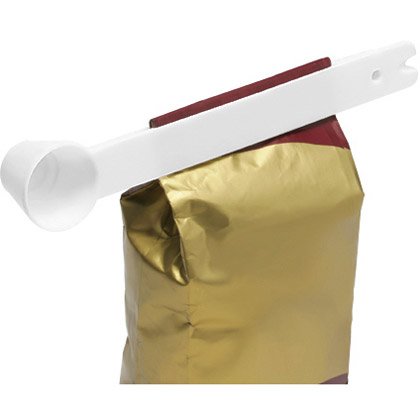 Kaffeemaß und Tütenklammer mit Logo Axon Profil Werbesonnenbrille mit Logo Axon Profil